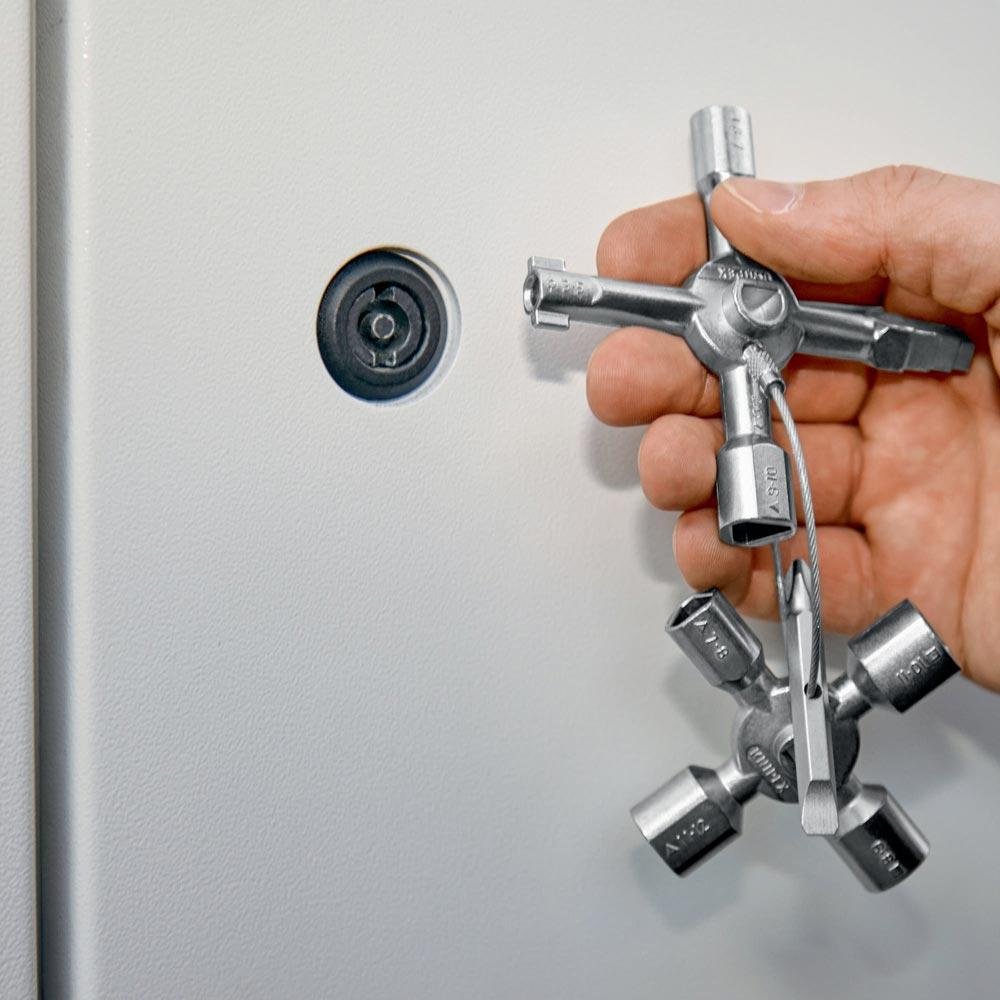 Schaltschrankschlüssel TwinKey® 6 Funktionen mit Magnet Verbindung Schaltschrankschlüssel TwinKey® 6 Funktionen mit Magnet Verbindung