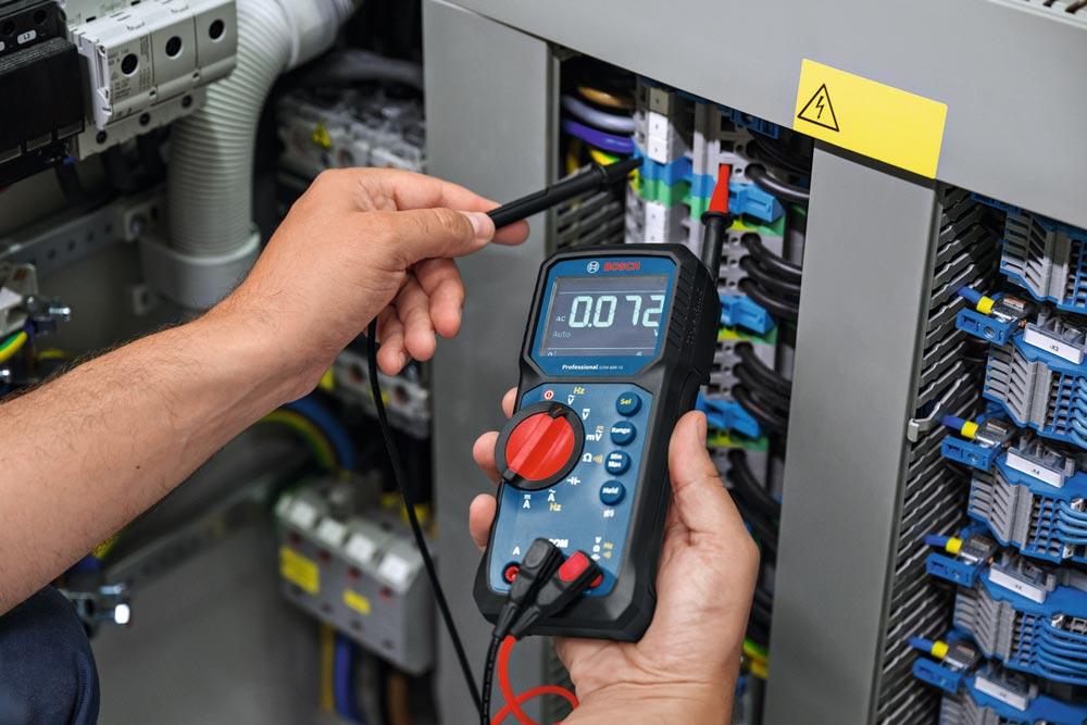 BOSCH Multimeter GDM 600-15 + Magnethalter MH1