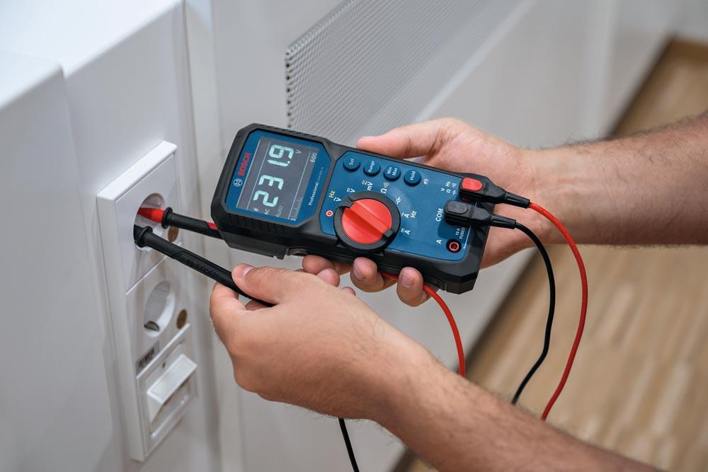 BOSCH Multimeter GDM 600-15 + Magnethalter MH1