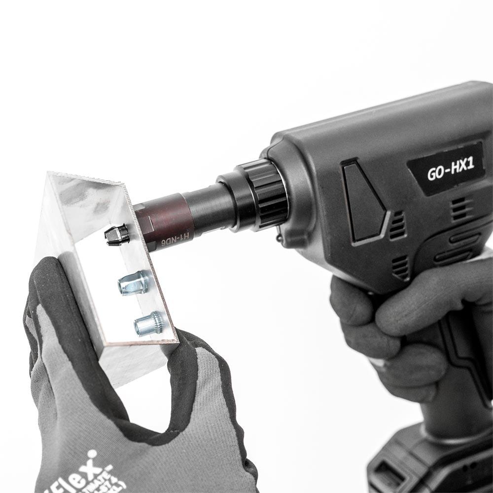 Akku-Blindnietmutternsetzgerät GO-HX1 m. 2x Li-Ion Akku 18V 2.0 Ah u. Ladeger.