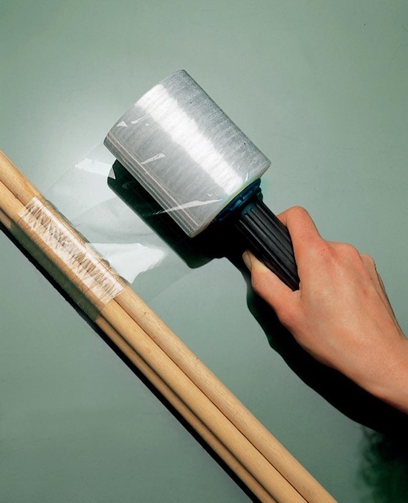 Stretchfolie L150 m x B100 mm 20 µm transparent 40 RL/VE Stretchfolie L150 m x B100 mm 20 µm transparent 40 RL/VE