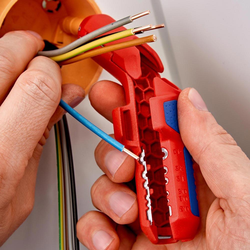Universal Abmantelungswerkzeug ErgoStrip® Gesamtlänge 130 mm für Linkshänder Universal Abmantelungswerkzeug ErgoStrip® Gesamtlänge 130 mm für Linkshänder