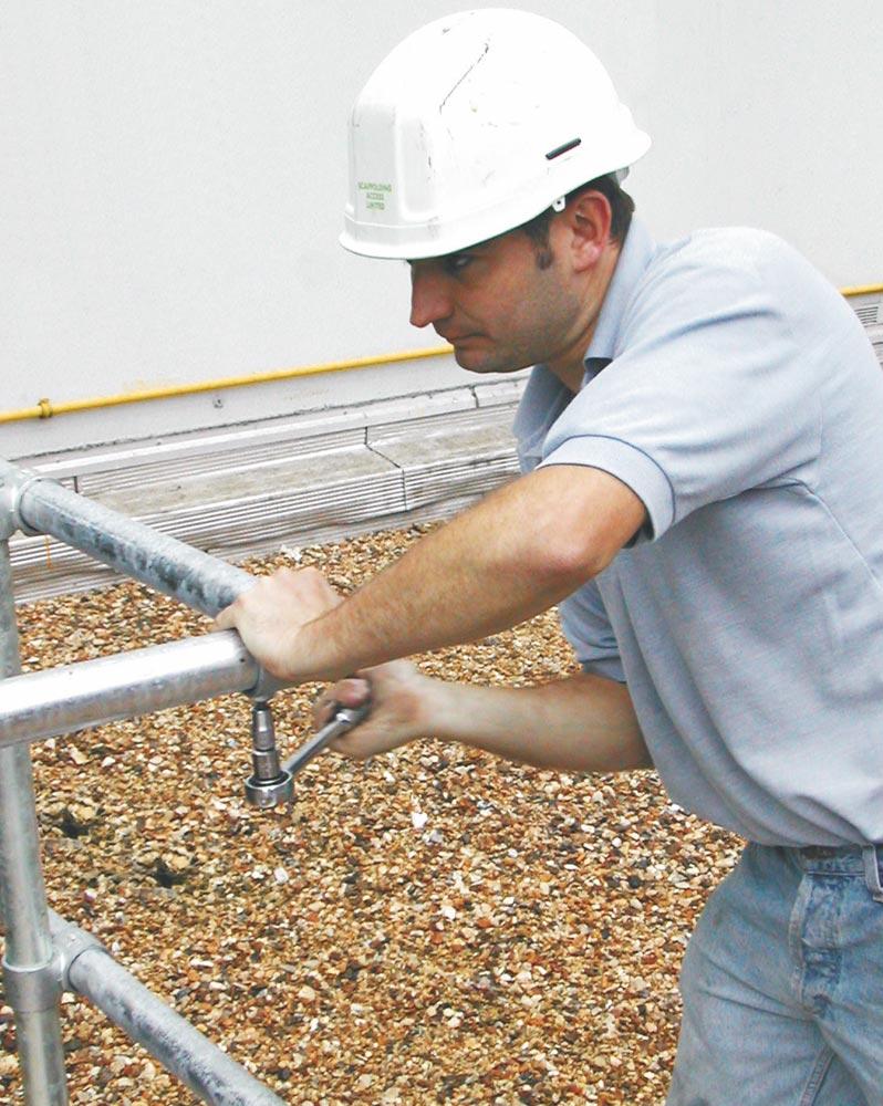 Wandflansch mit Befestigungslöchern, Größe A, Rohrdurchm. außen 26,9 mm, 3/4 Wandflansch mit Befestigungslöchern, Größe A, Rohrdurchm. außen 26,9 mm, 3/4
