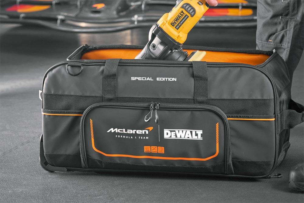 DEWALT MCLAREN Werkzeugtasche mit Rollen 60 l