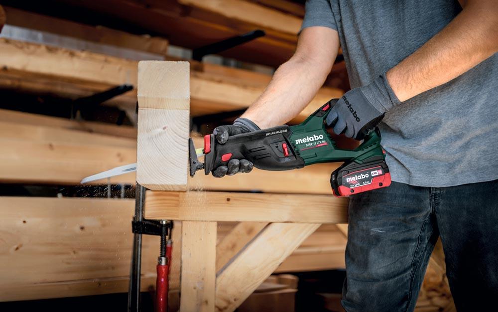 METABO Akku-Saebelsaege SSEP 18 LT BL (ohne Akku/Ladegerät)
